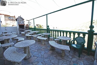 Self catering El Rincon de Piedra for 4 people