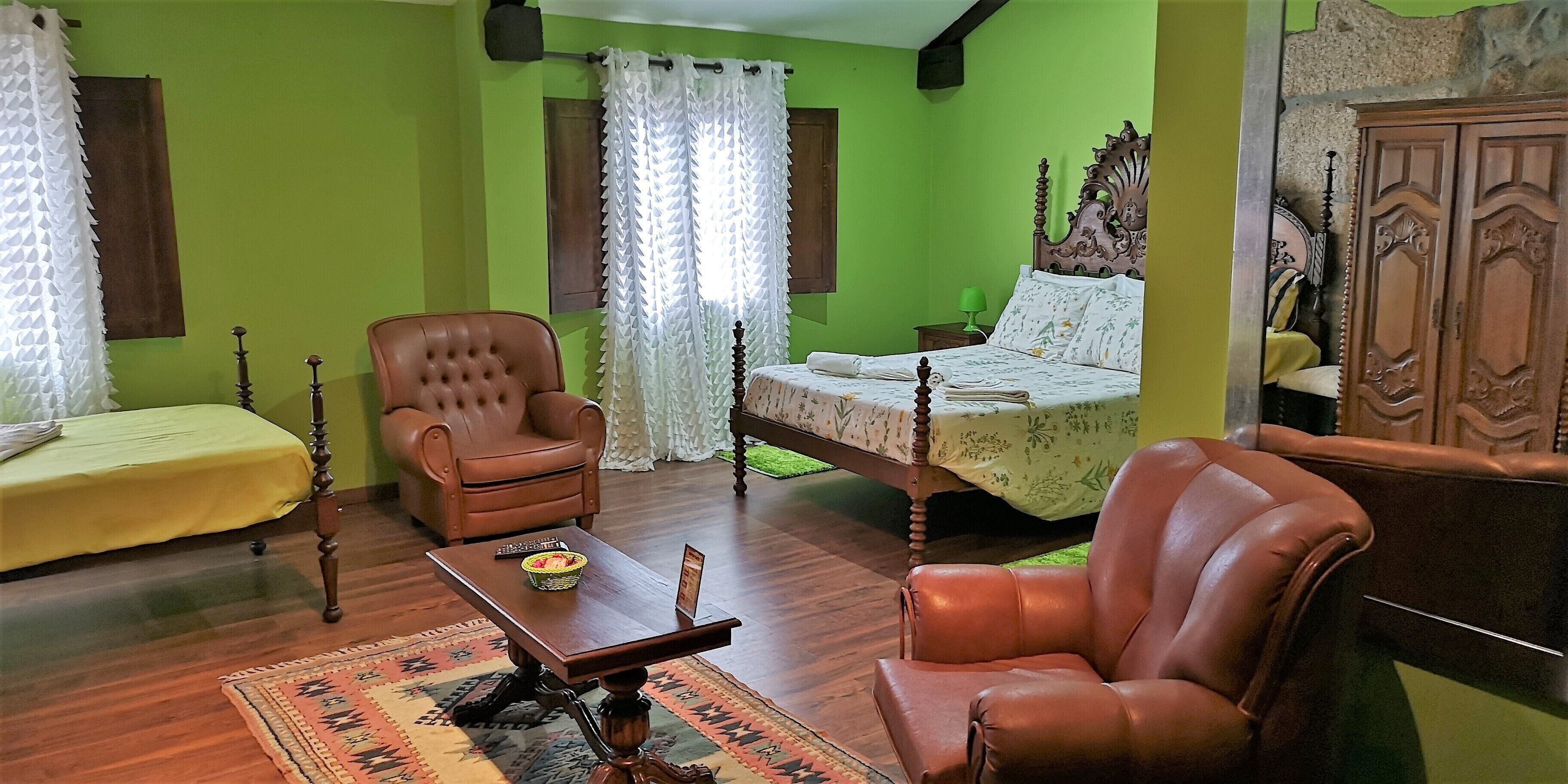 Gójim Cottage in Armamar