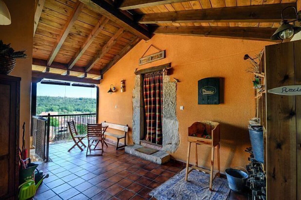 Self catering El Henar del Rey for 4 people