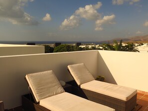 Property grounds - Casa BUDA ... to enjoy a good holiday in Puerto Calero-Lanzarote (Puerto Calero - Lanzarote)