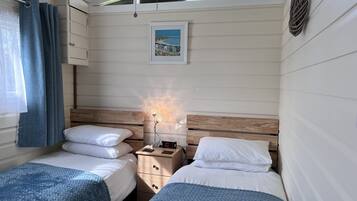 2 chambres, fer et planche Ă repasser, Wi-Fi gratuit, draps fournis