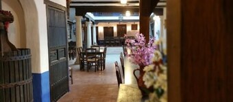 House of the mistress inside the sale with covered manchego patio. Pets allowed