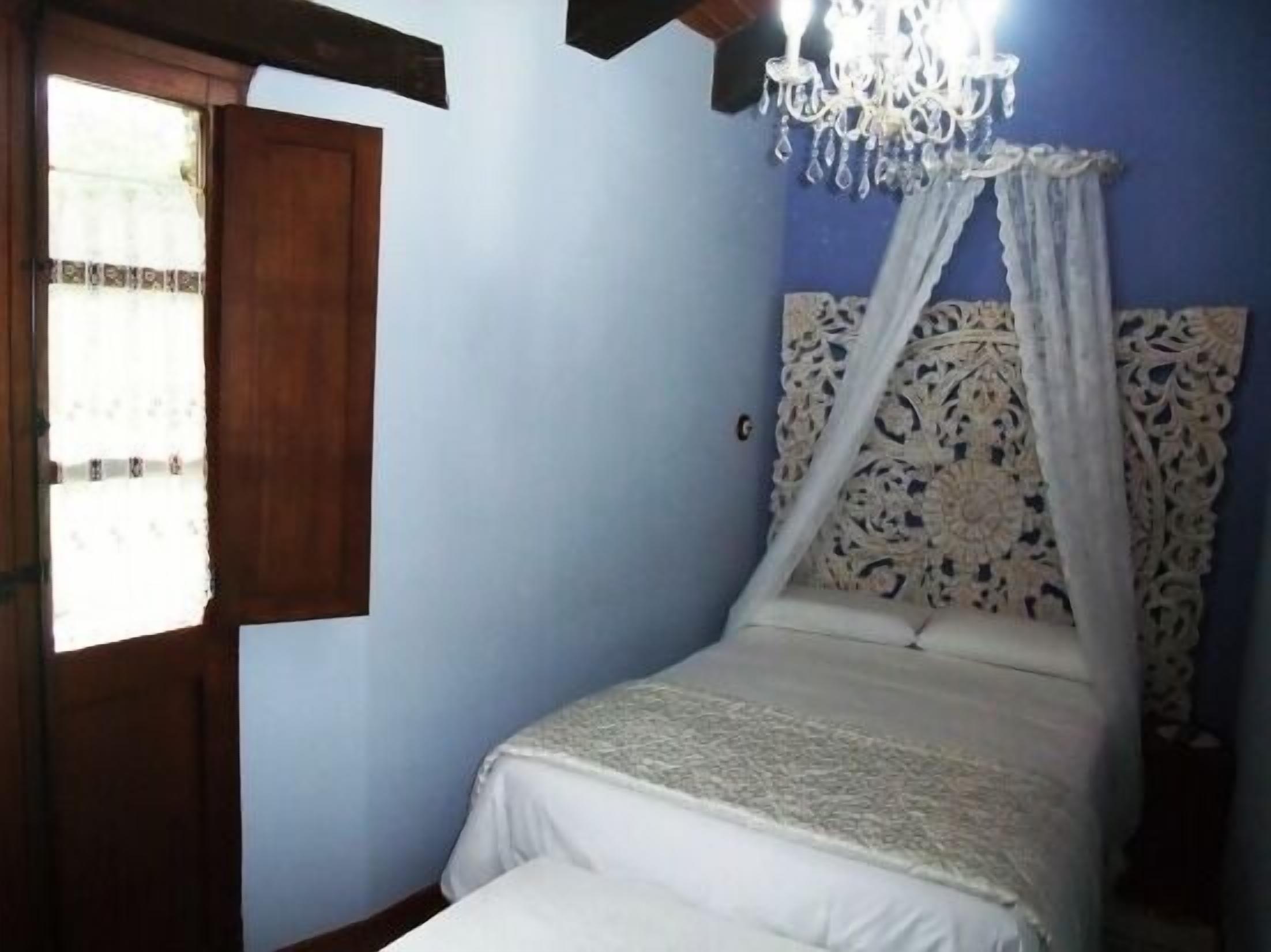 Self catering TAReira for 4 people