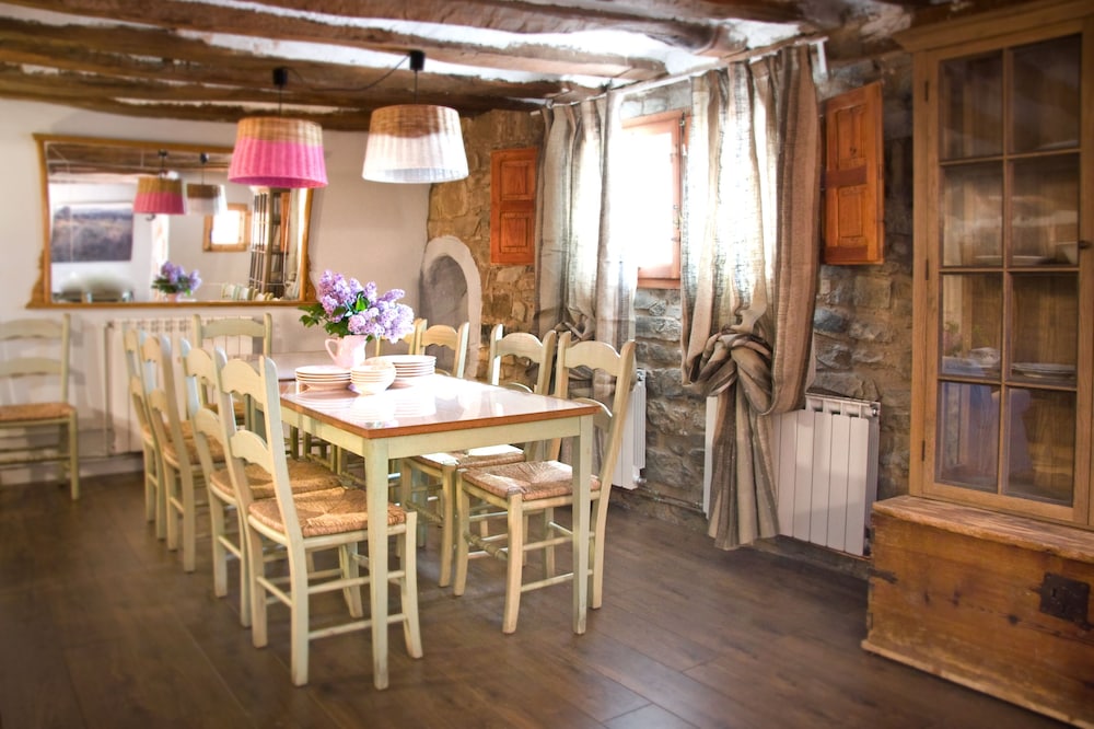 Charming rural house, in a very pretty and quiet village.