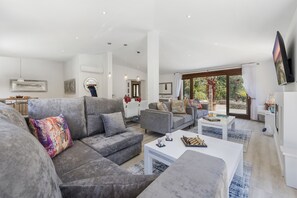 TV, fireplace, ping pong - Villa Falco Perfect location by JS Villas (Port de Pollença)