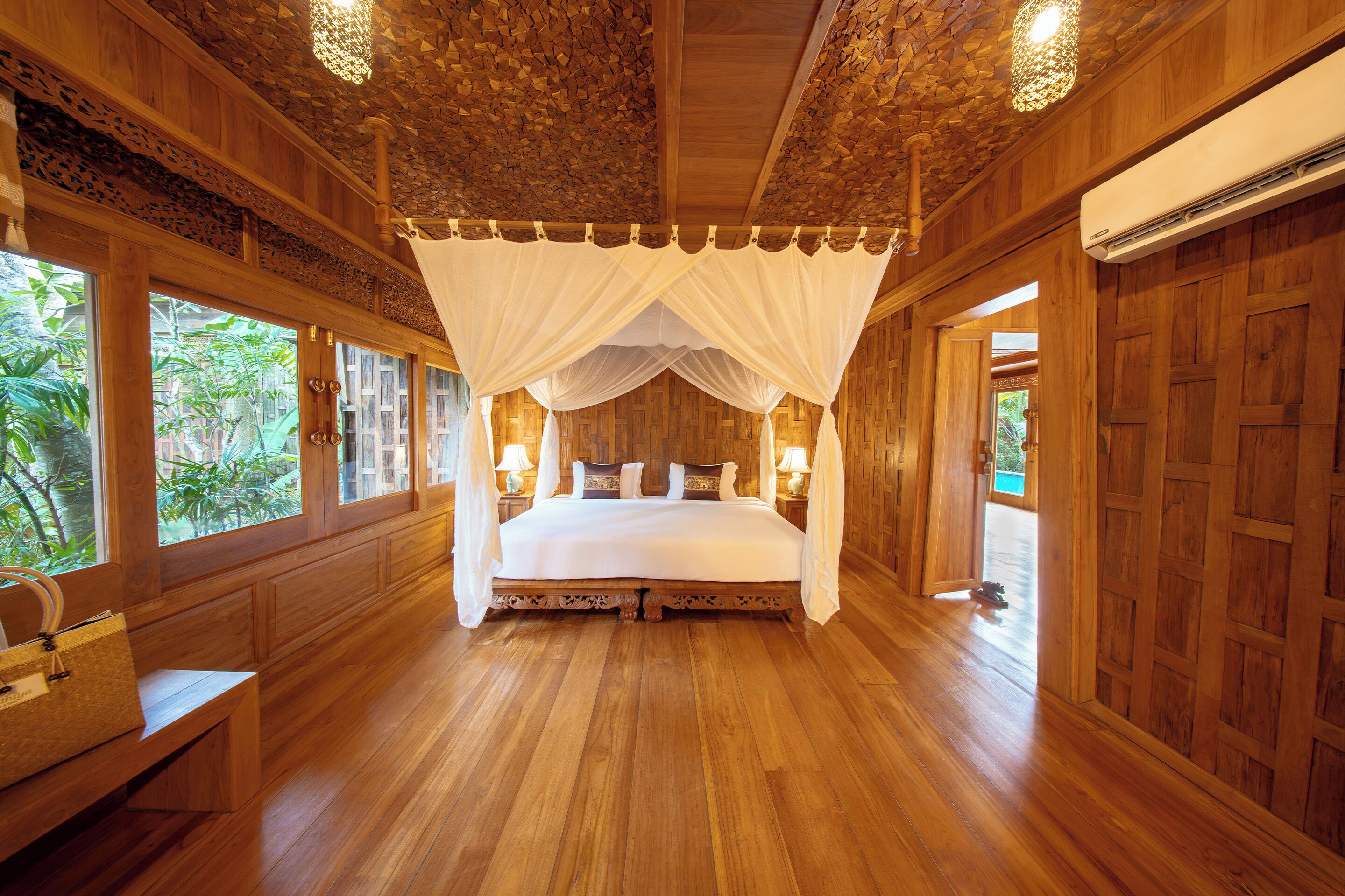 Royal Grand Pool Villa with FREE THB 3,000 Net Resort Credit per night | Premium bedding, in-room safe, desk, free WiFi
