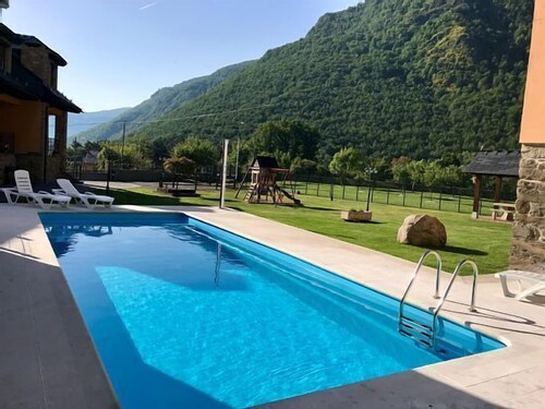 Rural apartment L'Abiseu for 4 people