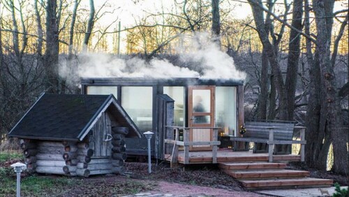 Kivikoski riverside cottage in Pyhtää for 5-8 people