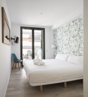 1 bedroom, iron/ironing board, free WiFi, bed sheets