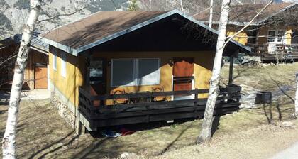 Chalet indépendant sur les pistes et à proximité du village, pour les sports d'hiver et les vacances d'été