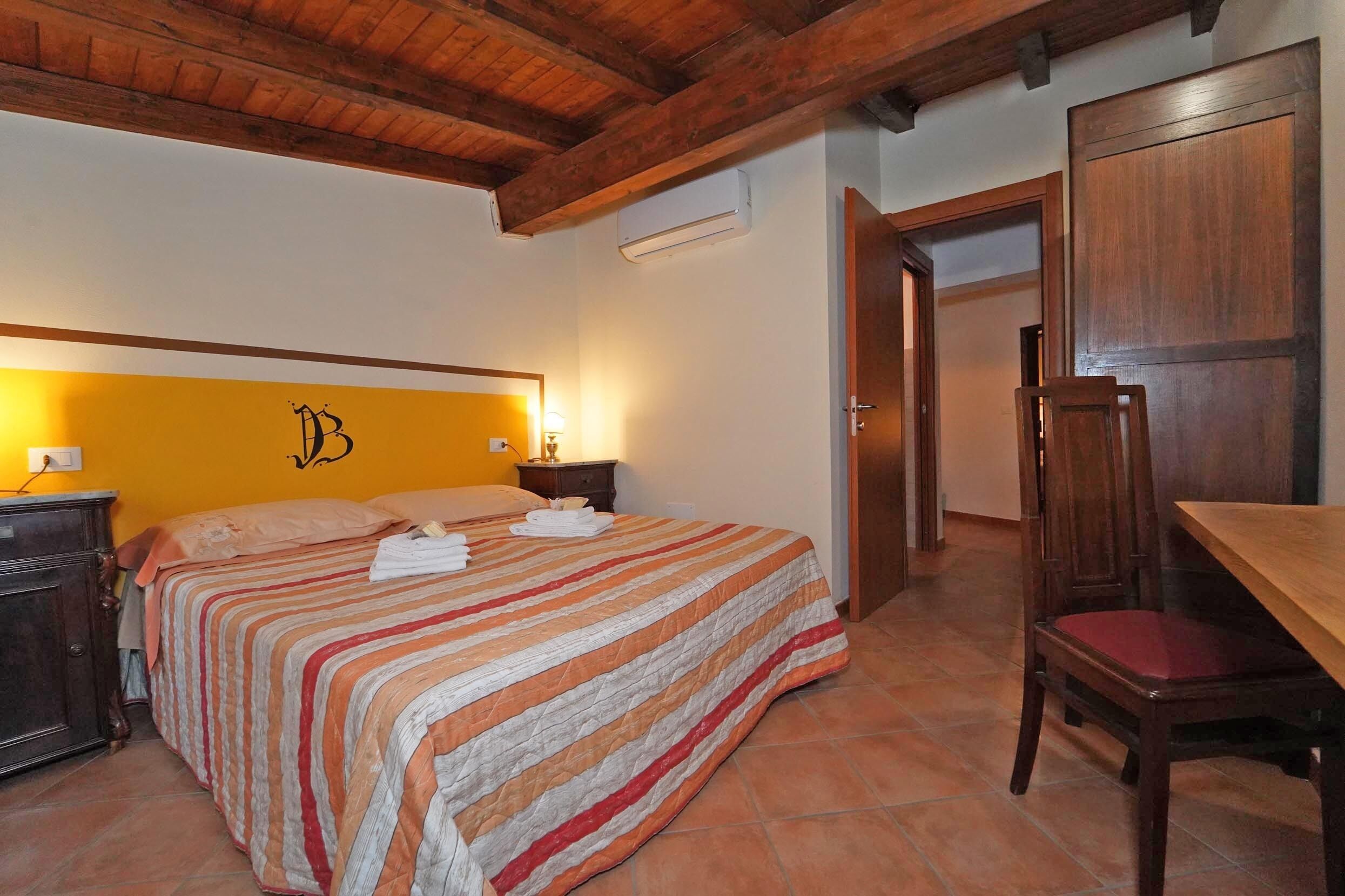 PODERE DEI POETI 10 Pax A / C Infinity Pool BBQ quiet area near Cinque Terre