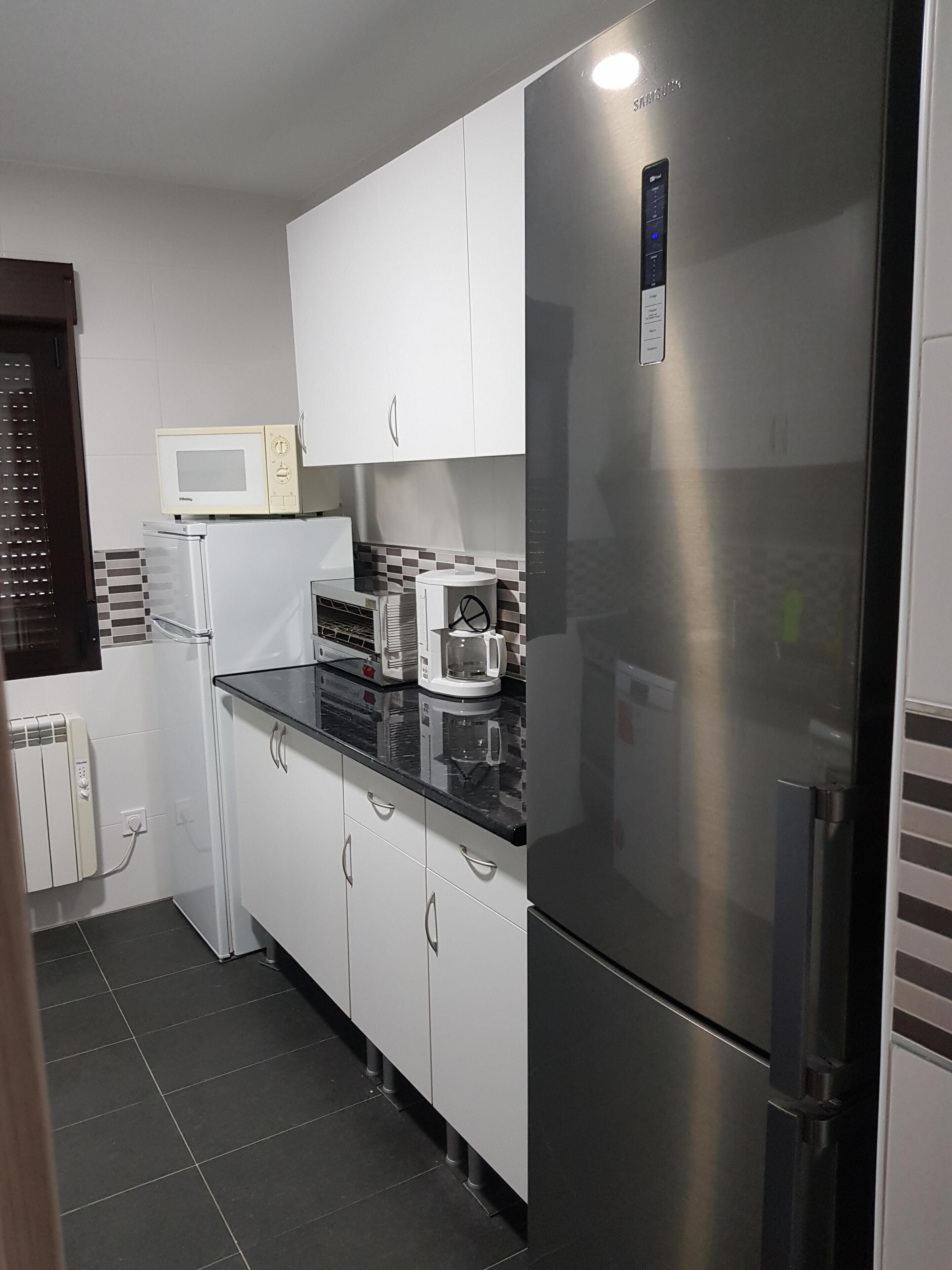 House for large groups, with swimming pool, Nature, Alberche river bank.