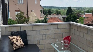 Outdoor dining - Stone House Istria & private POOL> near Porec (Baderna)