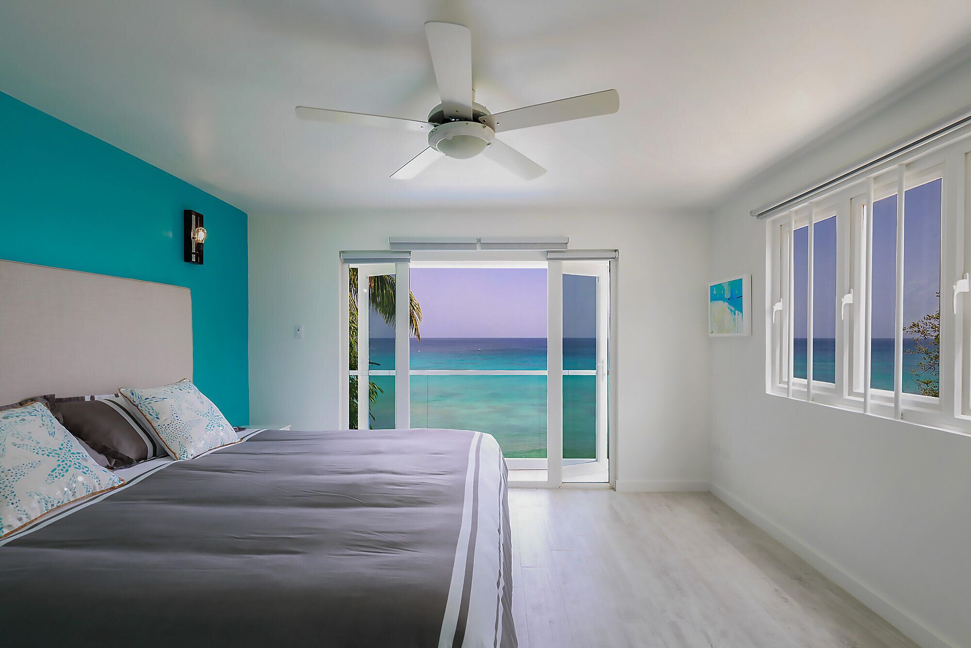 4 bedrooms, in-room safe, iron/ironing board, WiFi
