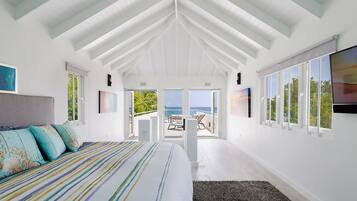 4 makuuhuonetta, tallelokero huoneessa, silitysrauta/-lauta, Wi-Fi