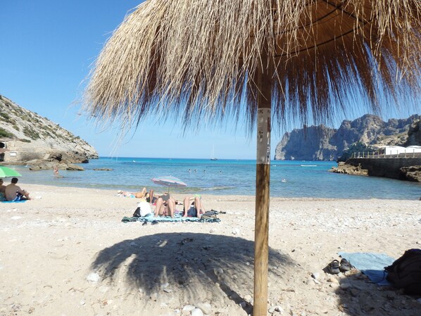 Beach nearby, sun-loungers