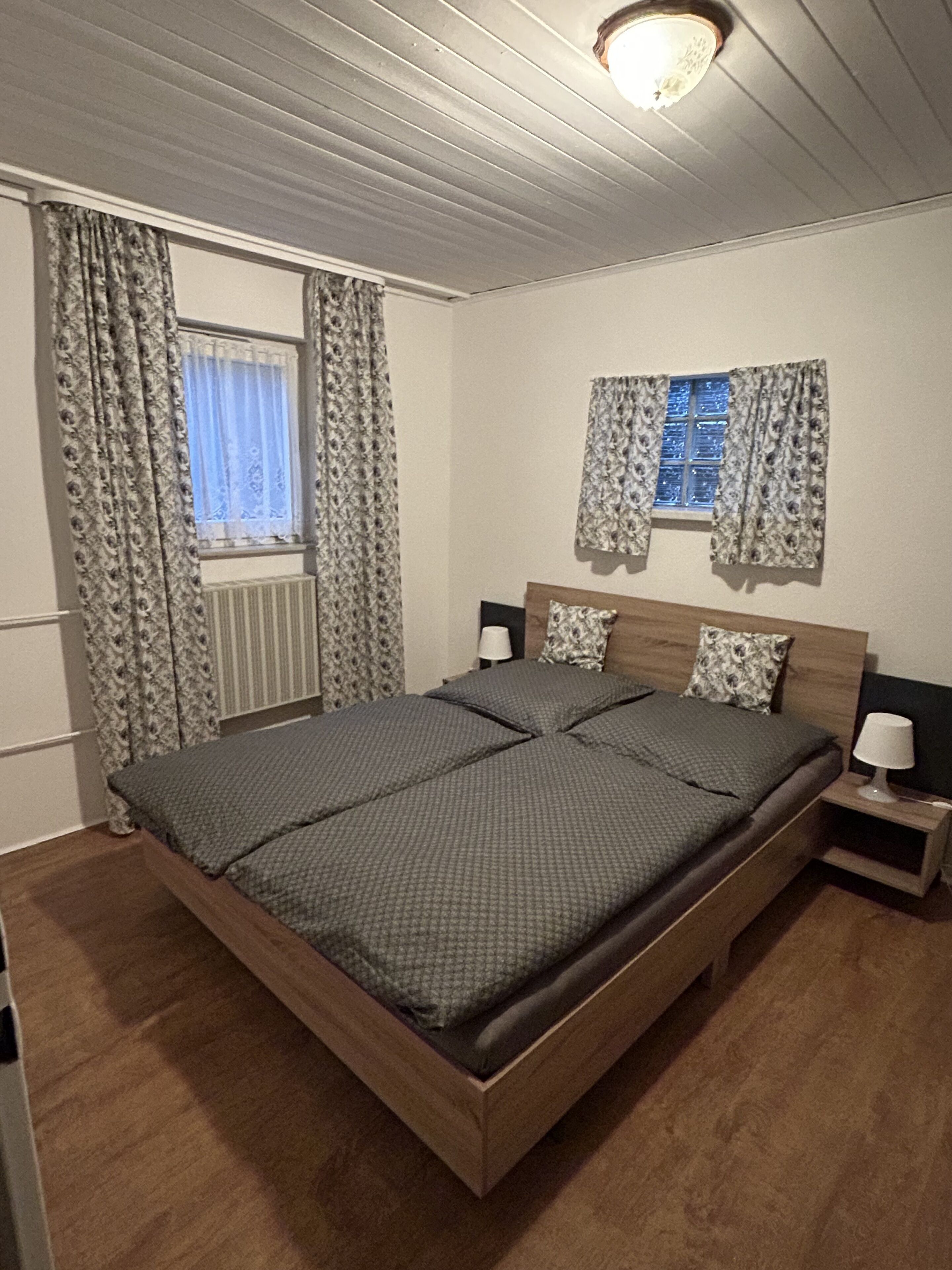 2 Schlafzimmer, WLAN, Bettwäsche