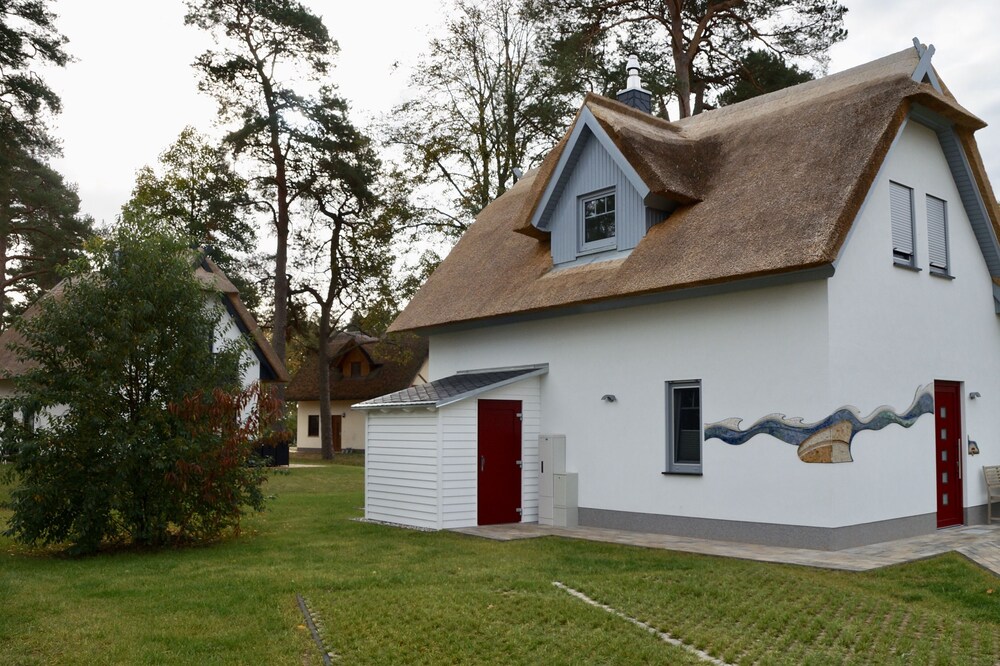 Sun, wind and "wave sound" in the top holiday home with fireplace and sauna