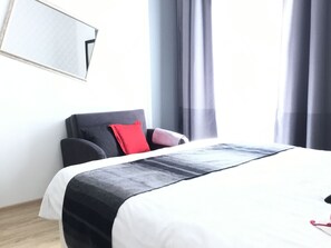 Superior Apartment (Rzeszowska 4) | Individually decorated, individually furnished, iron/ironing board