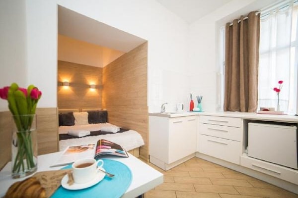 Apartament | Planxa i posts de planxar i wifi gratuïta