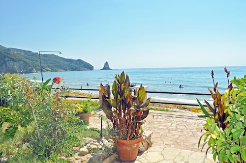 Strandhäuser Yannis am Agios Gordios Strand auf Korfu