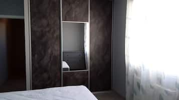 1 chambre, Wi-Fi gratuit, draps fournis