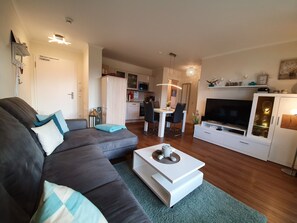 Smart TV, DVD player, books, video library