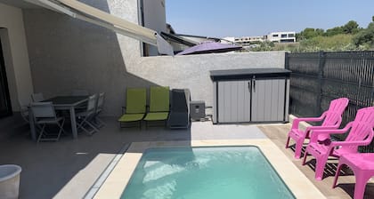 BEAUTIFUL VILLA 2 FACES IN QUIET FRAME 5 MN FROM THE BEACH CLASSIFIED 4 STARS
