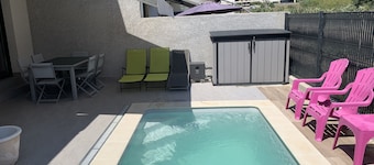 MOOIE VILLA 2 GEZICHTEN IN RUSTIG FRAME 5 MN VAN HET STRAND INGEDEELDE 4 STERREN
