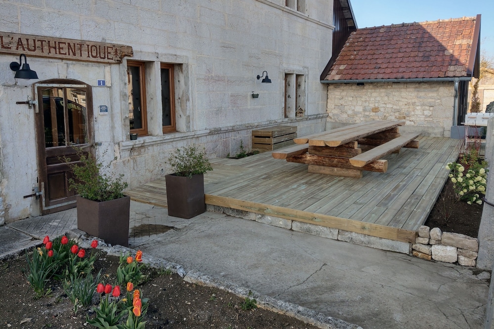 Gîte l authentic, home up to 16 people