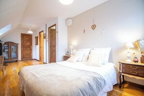 8 habitaciones, tabla de planchar con plancha y wifi gratis 