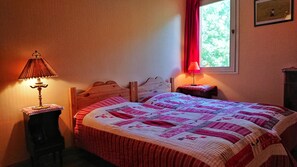 1 makuuhuone, silitysrauta/-lauta, Wi-Fi, vuodevaatteet