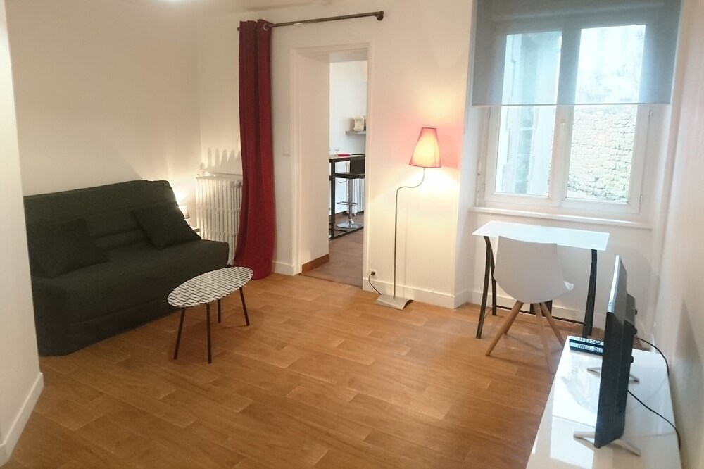 Pleasant comfortable studio with private courtyard