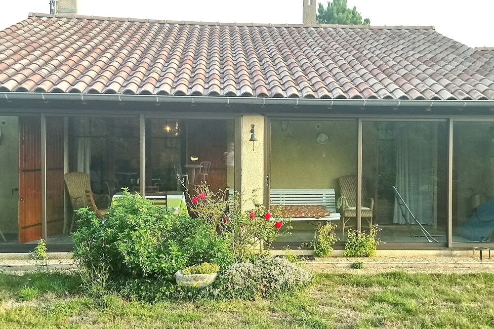 COUNTRY HOUSE FOR RENT IN ARDECHE