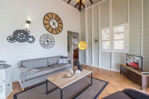 TV - Case Coco (Le Marin)