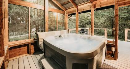 Lumilinjan mökki # 49 - Poreallas - WiFi - Takka - Vuodepaikkoja 10