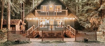 Snowline Cabin #49 - Hot Tub - WiFi - Fireplace