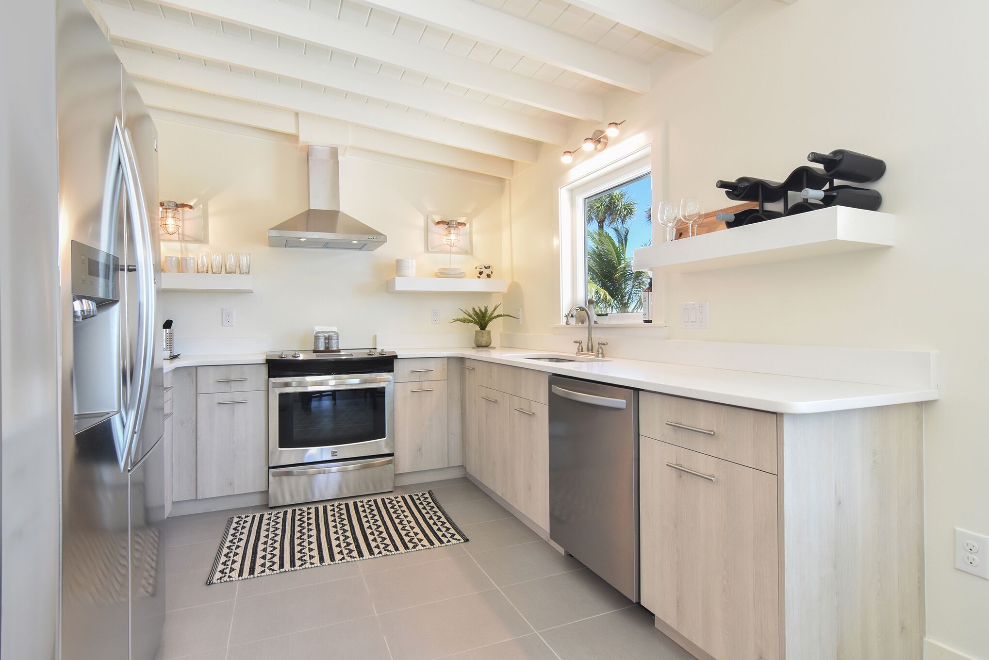 Direct Riverfront Brand new Bungalow with Pool (Option to rent sister property)