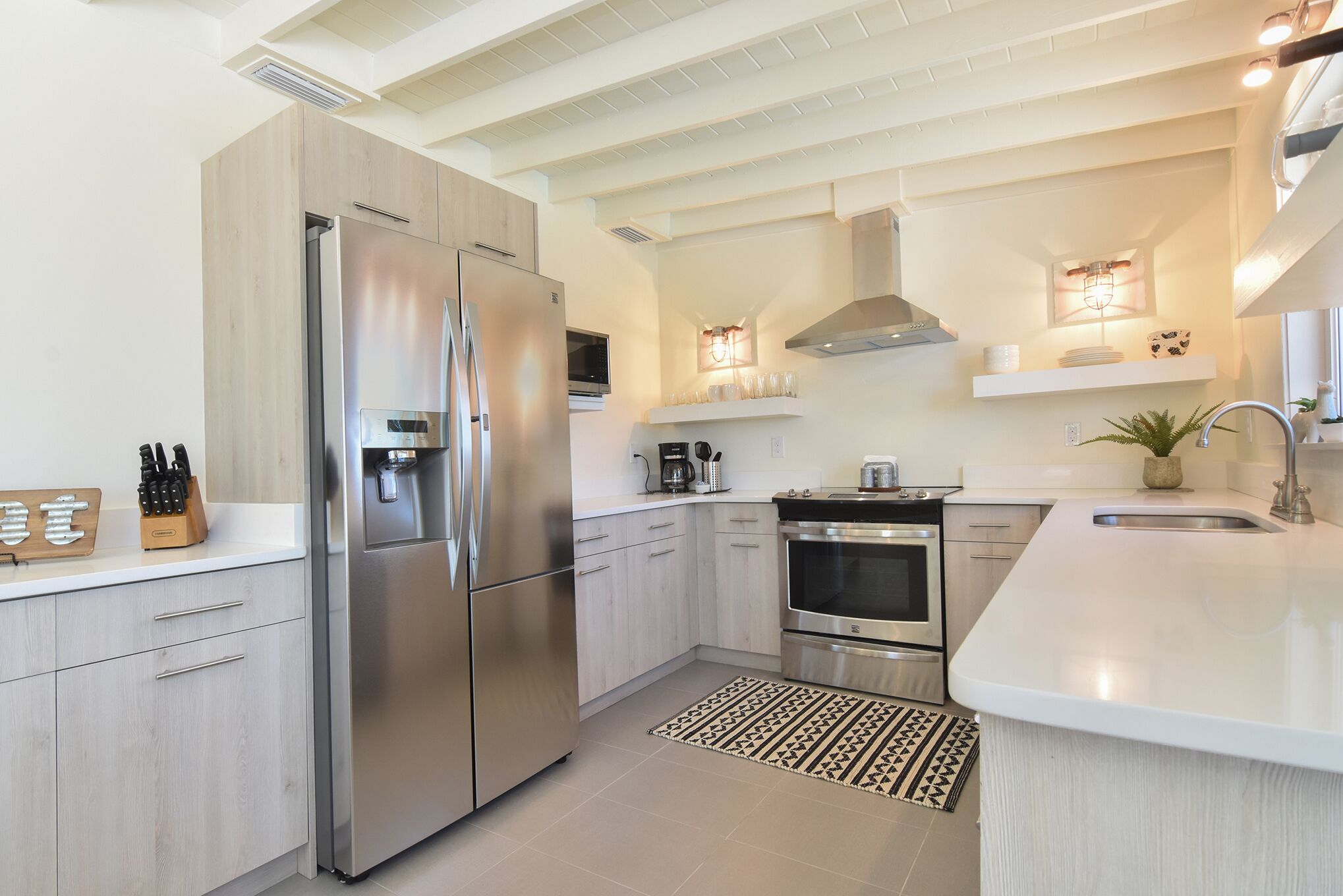 Direct Riverfront Brand new Bungalow with Pool (Option to rent sister property)