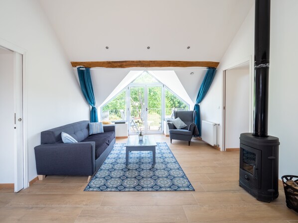 Smart TV, books, offices