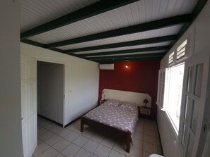 1 bedroom, WiFi, bed sheets