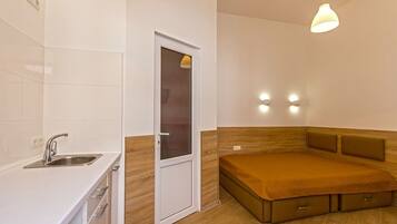 Apartment | Iron/ironing board, free WiFi