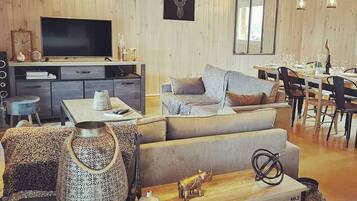 Smart TV, DVD player