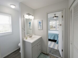 Suihkun ja ammeen yhdistelmä