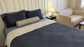 Free WiFi, bed sheets