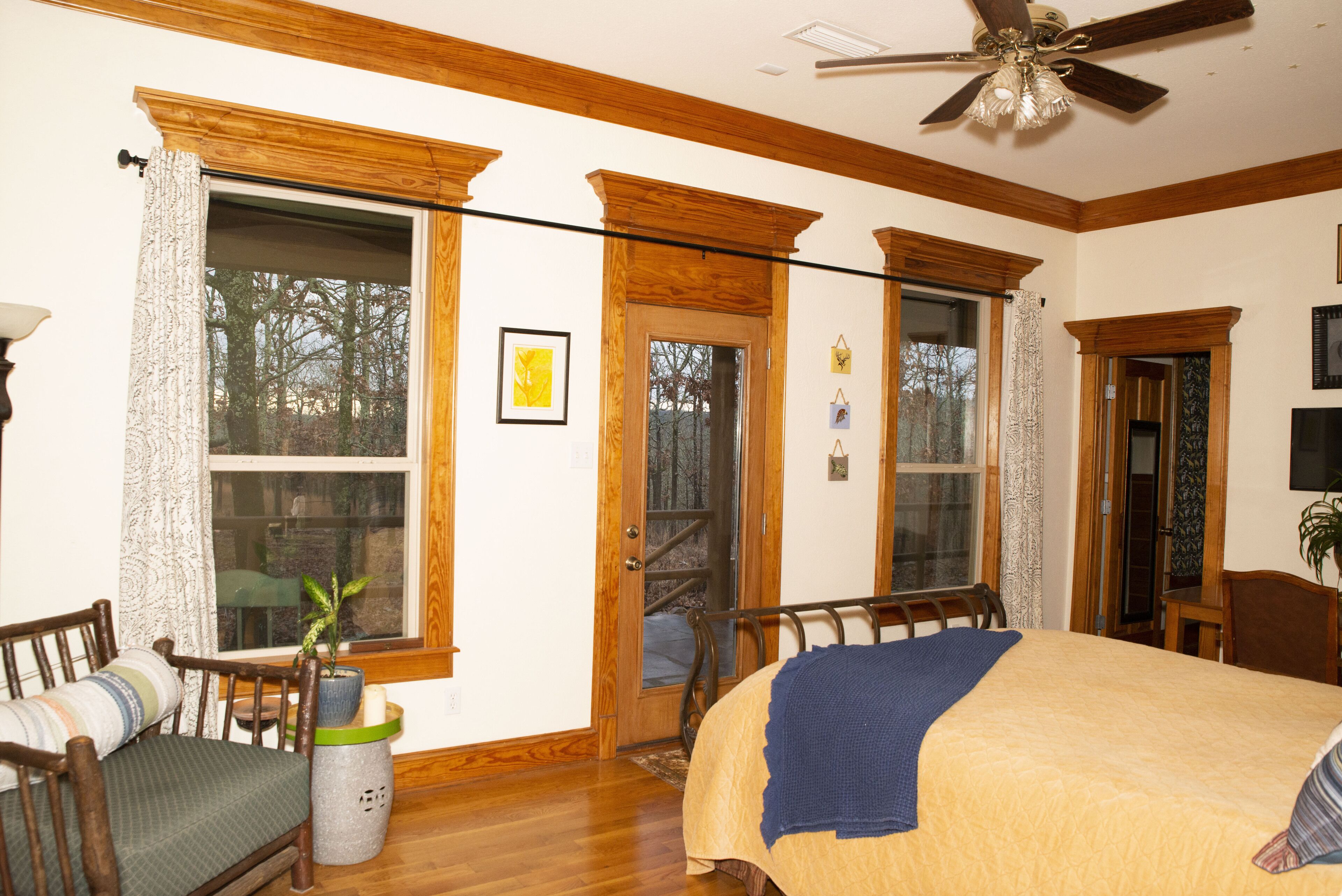 Get a real taste of true Southern hospitality and natural woodland beauty.