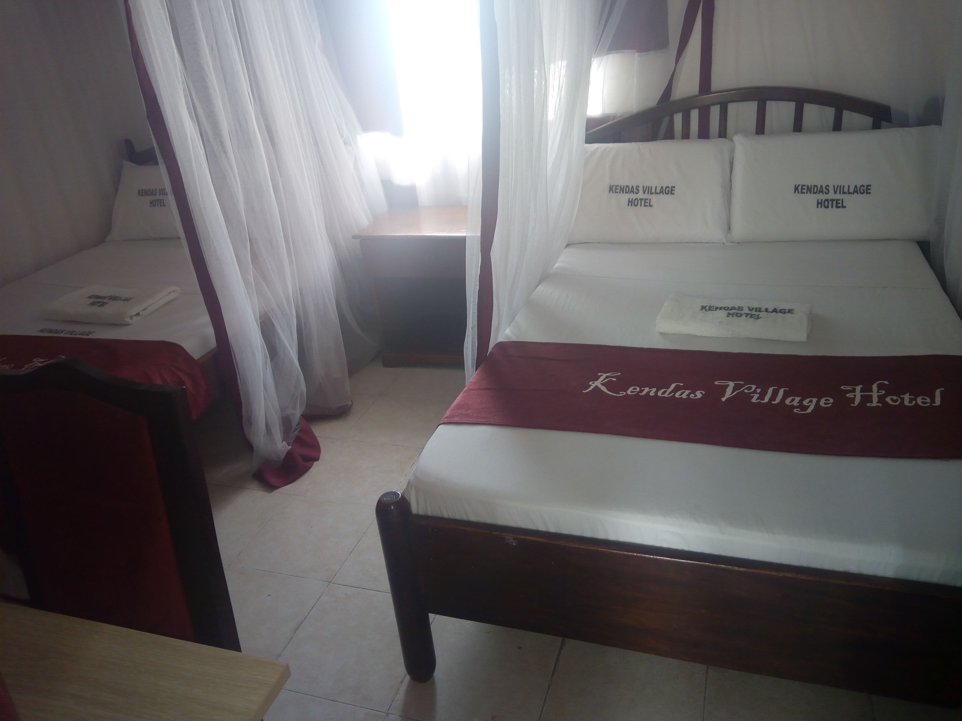Free WiFi, bed sheets