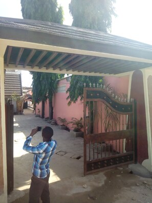 Entrada da propriedade