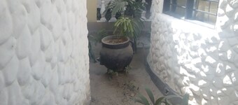 Kendas Village