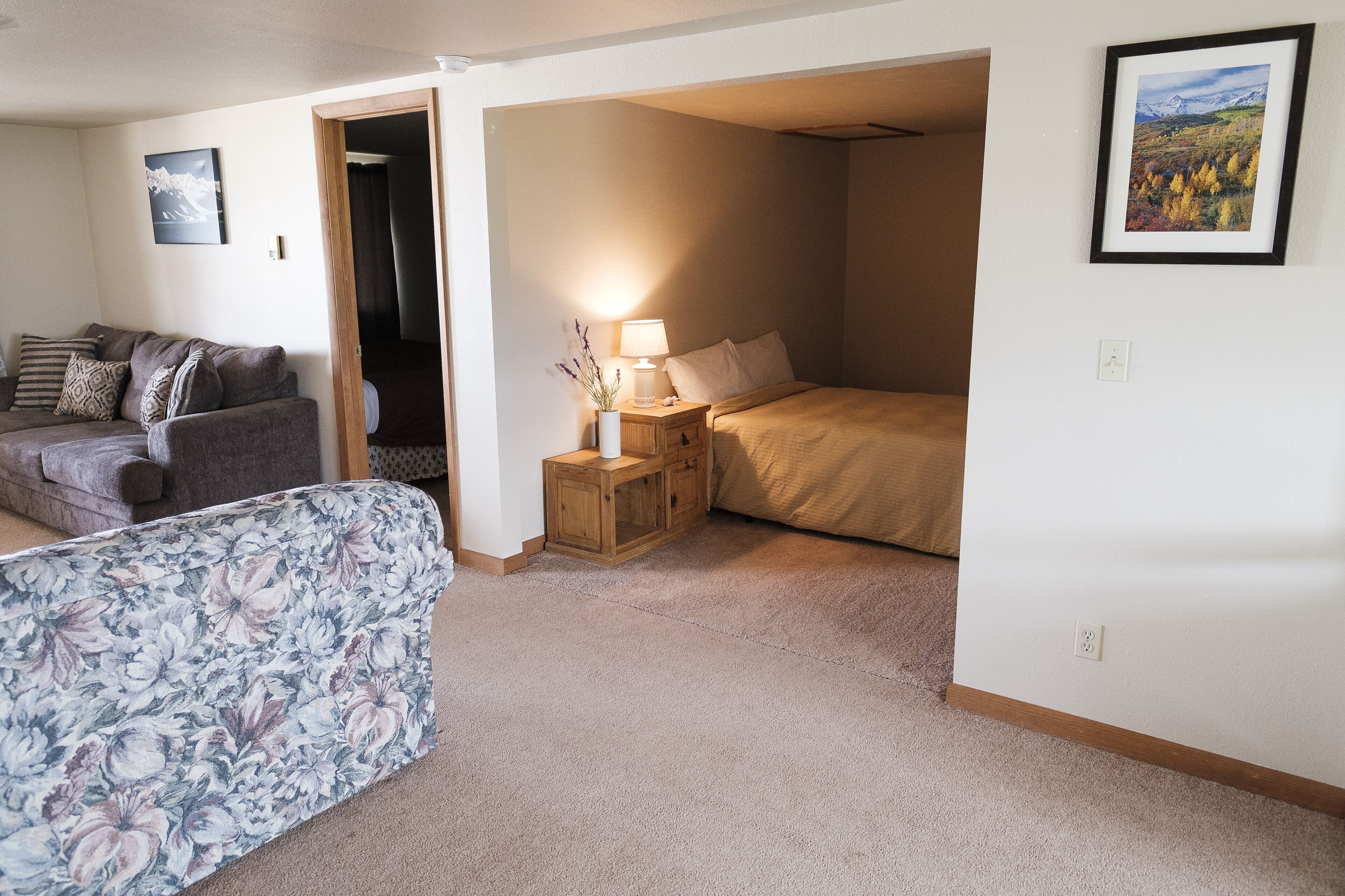 Kremmling Base Camp Apt. 2 Clean and Cozy apartment to base out of